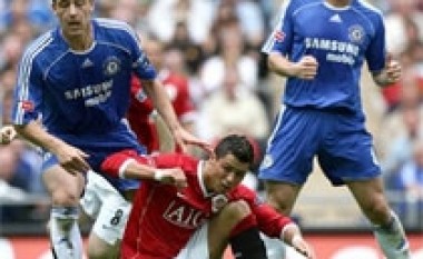 Manchester United vs. Chelsea, kush do të fitojë