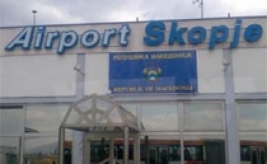 Normalizohet aeroporti i Shkupit