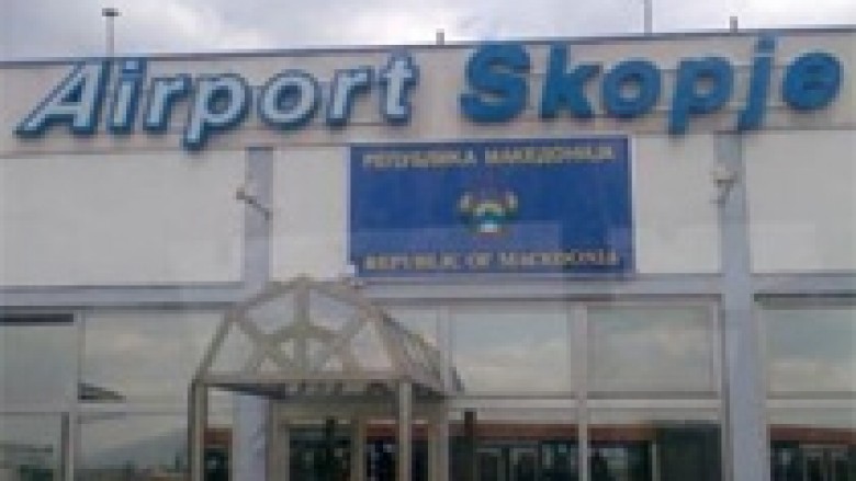 Normalizohet aeroporti i Shkupit