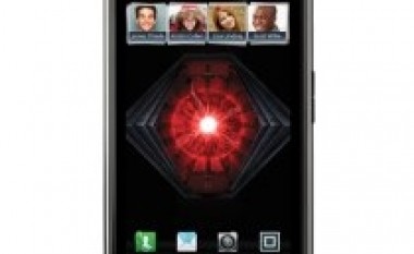 Motorola prezanton Droid RAZR MAXX