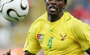 Adebayor i turpëruar për Afrikën