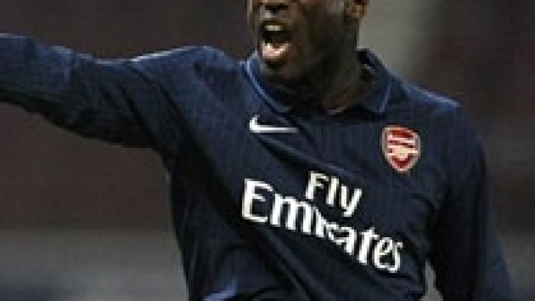 Zyrtare: Sol Campbell rikthehet në Arsenal