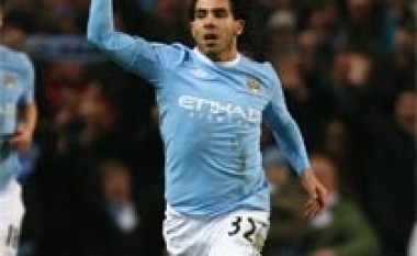 Tevez dënon Unitedin