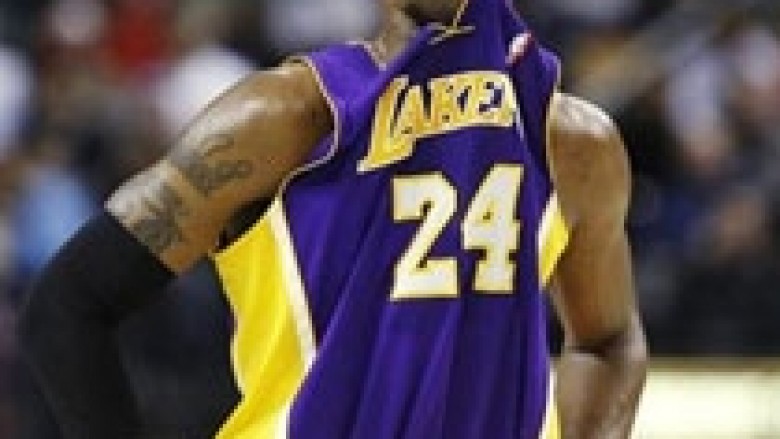 NBA: Lakers vazhdojnë të vuajnë
