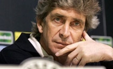 Pellegrini i pakënaqur me lojën e Realit