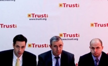 Trustit i kthehen 26 milionë euro