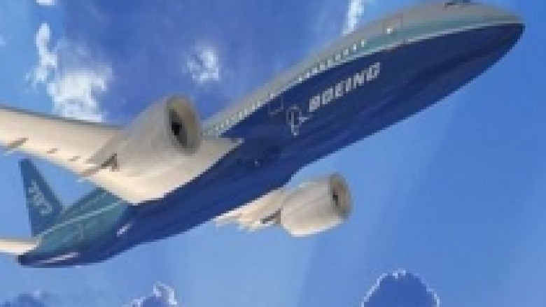 Boeing shkurton 10.000 vende pune