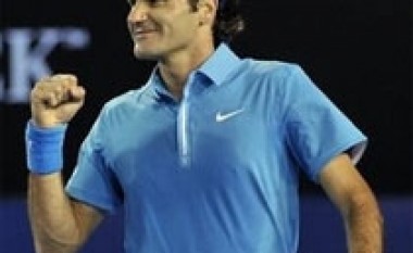 AO: Federer në finale