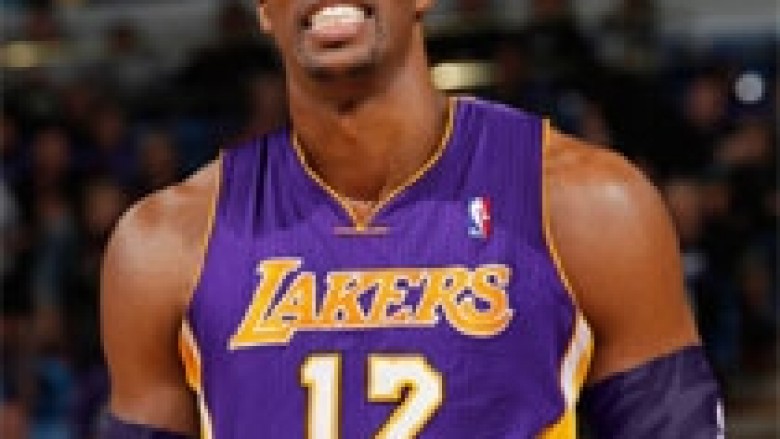 NBA: Lakers vazhdojnë me fitore