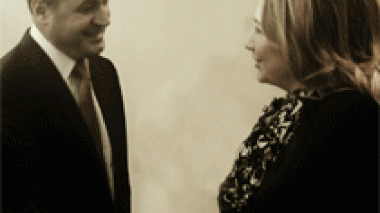 Hoxhaj: Clinton simbol i shpresës për Kosovën