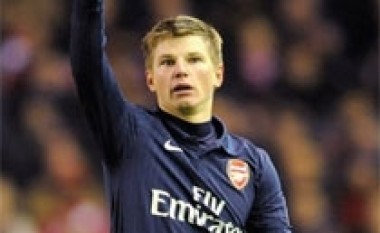 Arshavin: Nuk duhet të luaj si sulmues