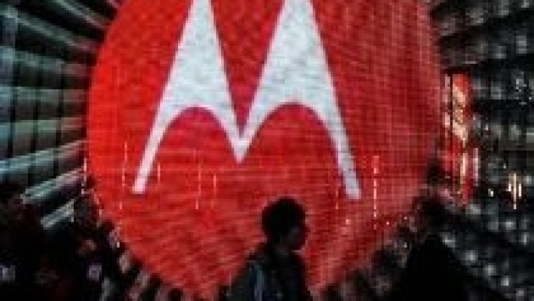 Motorola shpreson të rrjep Apple për 2 miliard dollarë