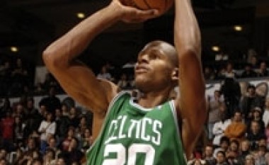 NBA: Celtics thellojnë krizën e Nets