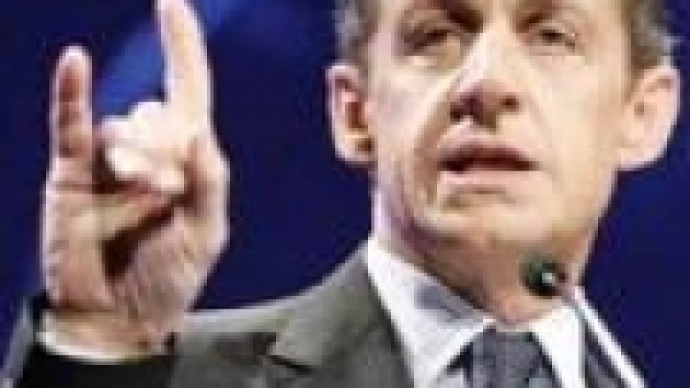 Sarkozy: BE një qëndrim për krizën financiare