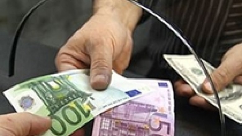 Shqipëri, bie paga mesatare në privat