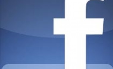 Egjiptiani e pagëzoi vajzën Facebook