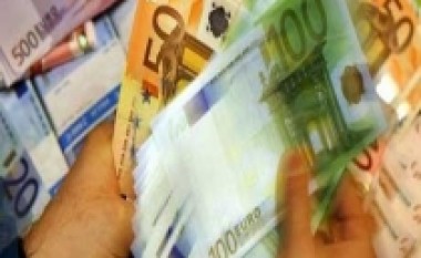 Ndërkombëtarët transferojnë 40 milionë euro për 6 muaj