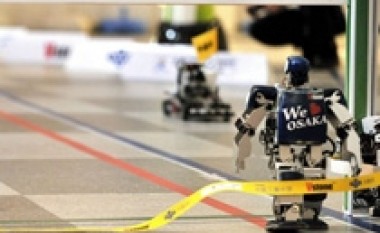 Robotët përfunduan maratonën për 54 orë!