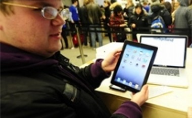 Apple ka shitur rreth një milion iPad 2?