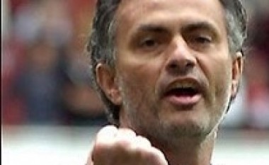 Mourinho: Nuk humbas në Stamford Bridge