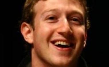 Mark Zuckerberg është drejtori më i vlerësuar i industrisë