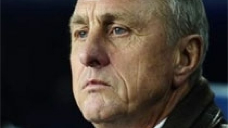 Cruyff: Barca nuk ka kohë për të fyer Realin