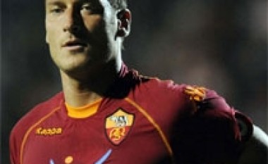 Totti thotë se Roma mund ta fitojë skudeton