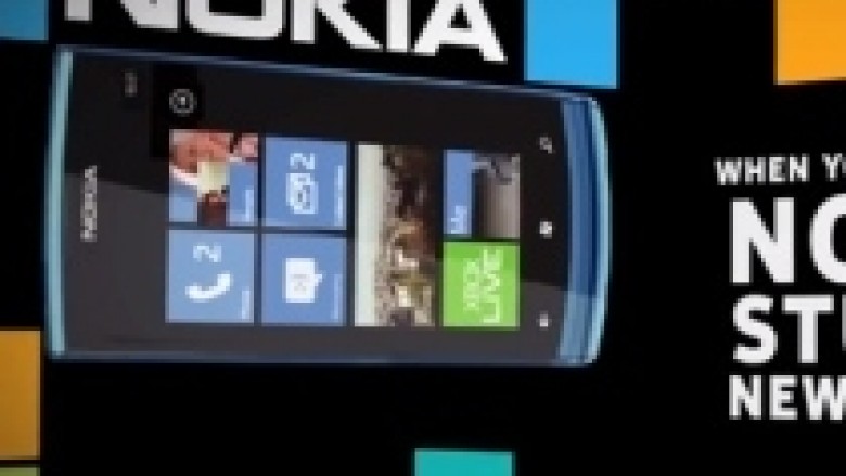 Nokia Lumia 900 nis me para-porosi