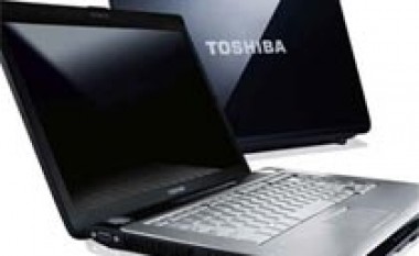 Toshiba Portege R835