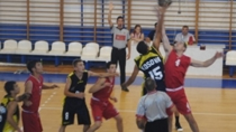 Përfaqësueset U-18 të Kosovës në basketboll udhëtojnë në Austri