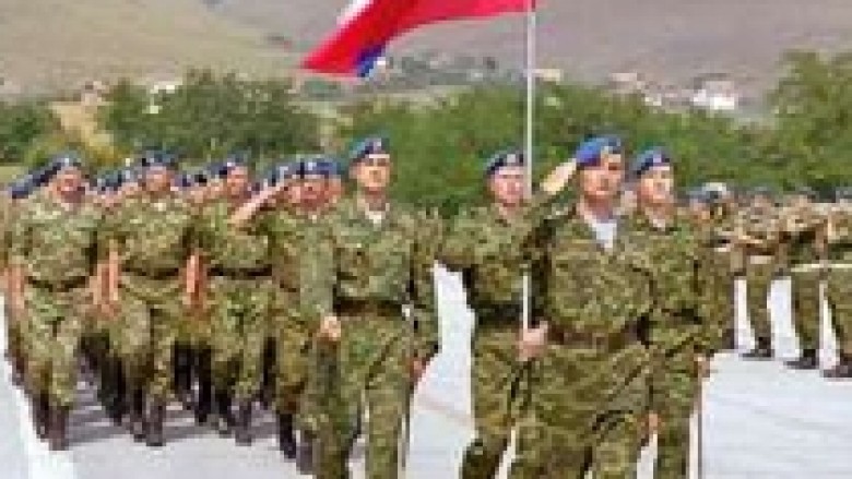 Serbët e veriut kërkojnë kthimin e KFOR-it rus