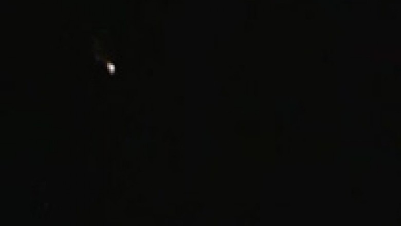 Dëshmitarë të shumtë xhiruan UFO?!