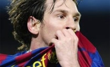 Messi përmbys Arsenalin