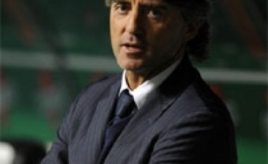 Mancini i lumtur me fitoren