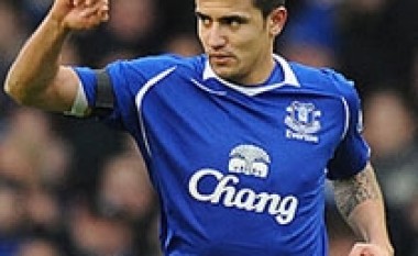 Cahill i jep fitoren Evertonit