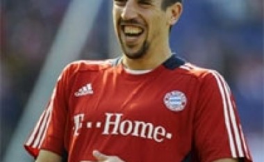 Ribery përfshihet në skandal seksual?