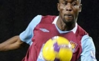 Bayern Munich interesohet për Carlton Cole