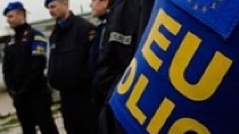 Koloneli rumun shef i Policisë Speciale në EULEX-it