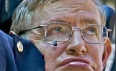 Hawking: “Jashtëtokësorët ekzistojnë”