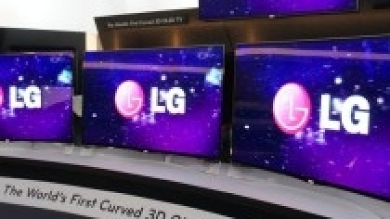 LG lanson televizorin e parë OLED me ekran të lakueshëm