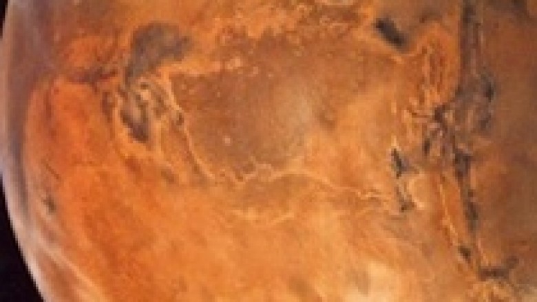 NASA zbuloi se ka dëshmi të jetës në Mars