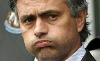 Jose Mourinho: Kurrë nuk do ta drejtoj Barcelonën