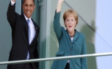 Obama dhe Merkel diskutojnë për krizën greke