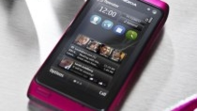 Nokia lanson modelin N8 Pink