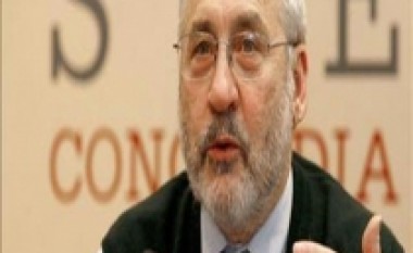 Stiglitz nuk përjashton fundin e euros