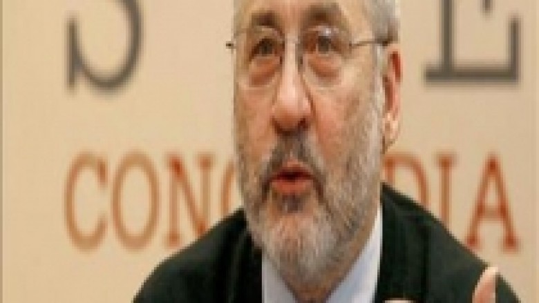 Stiglitz nuk përjashton fundin e euros