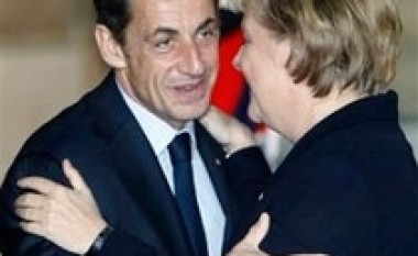 Sarkozi-Merkel përpjekje për të shpëtuar euron