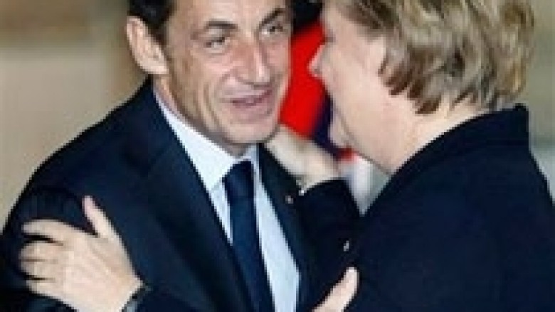 Sarkozi-Merkel përpjekje për të shpëtuar euron