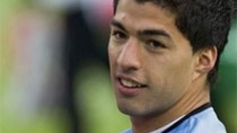 Suarez partner i ri i Rooneyt?