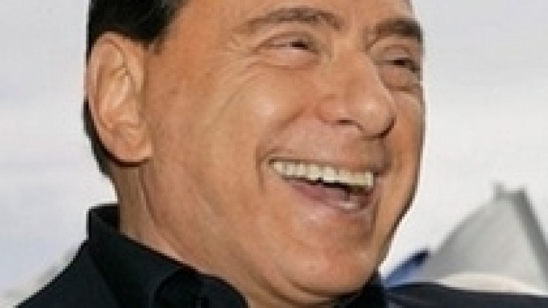 Berlusconi negocion me Allegrin